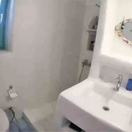 Octopus House פארוס